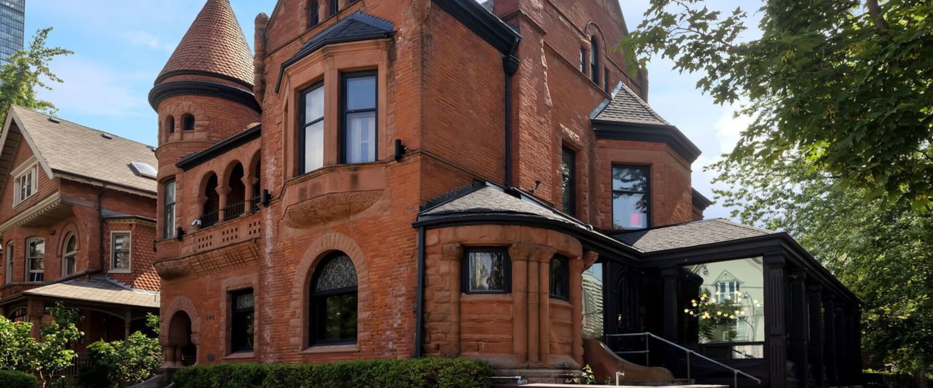 Homes for Sale in Downtown Toronto